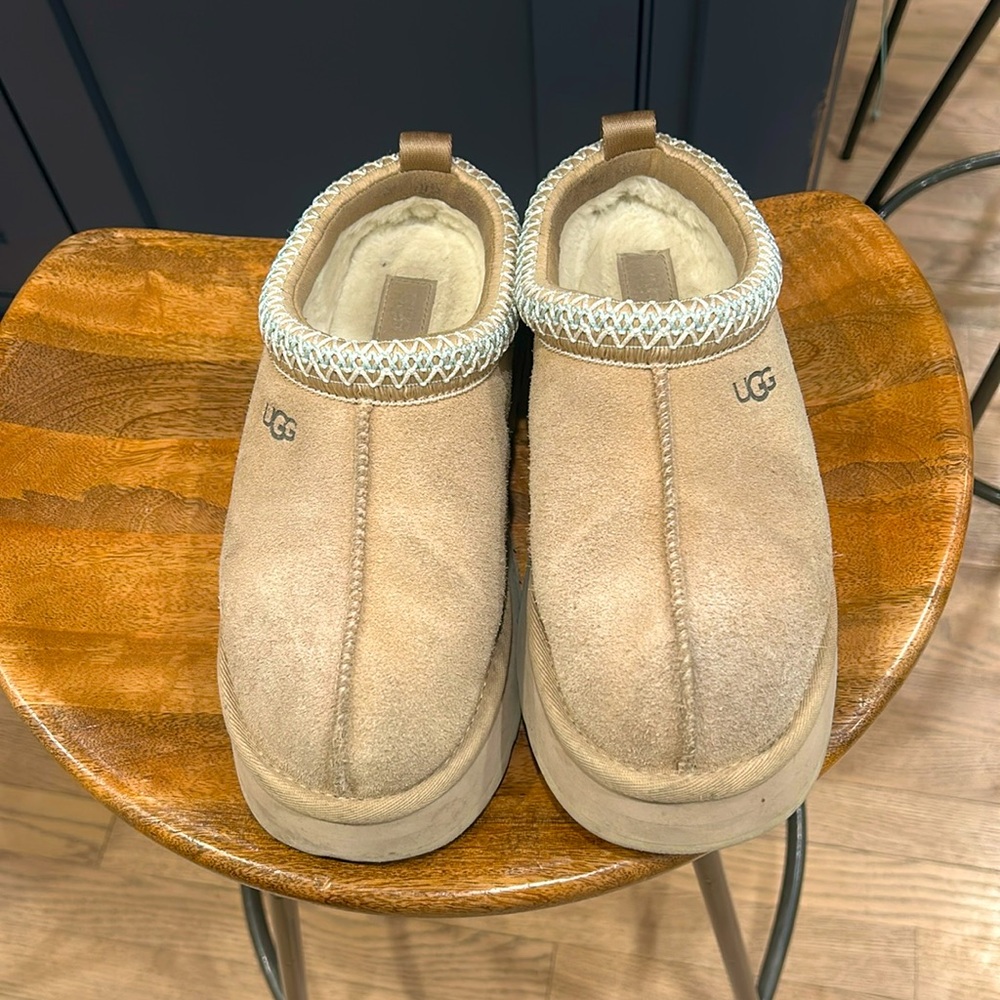 Ugg Tazz sweet platform slippers